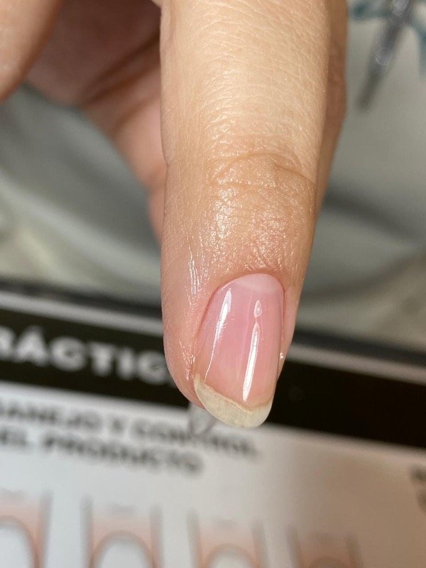 Producto - Curso Profesional - Técnica en uñas esculpidas - 1