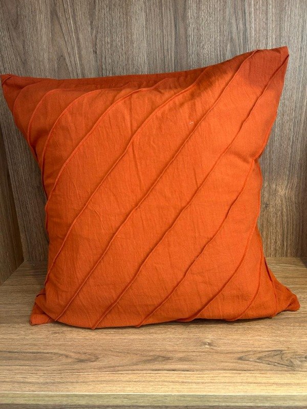 Producto - Almohadones Clásicos de Tusor con PLIEGUES