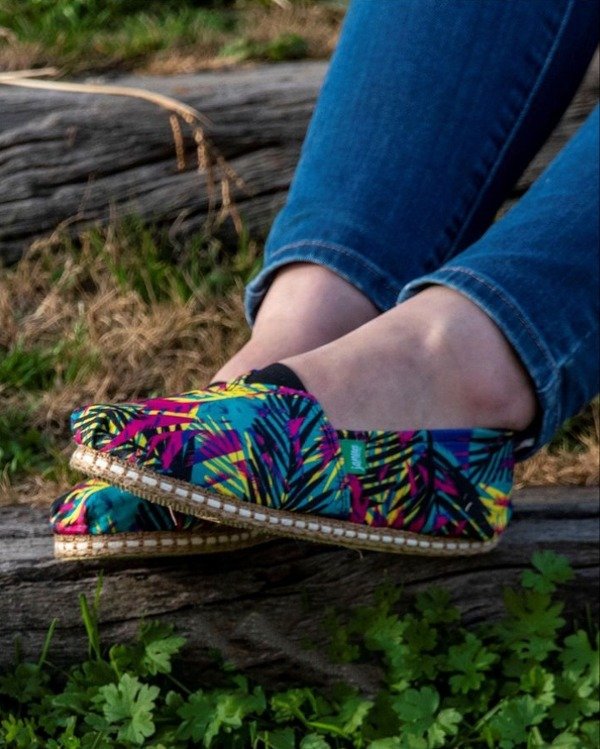 Producto - ALPARGATAS GABARDINA SUBLIMADA / Diseño Jamaica