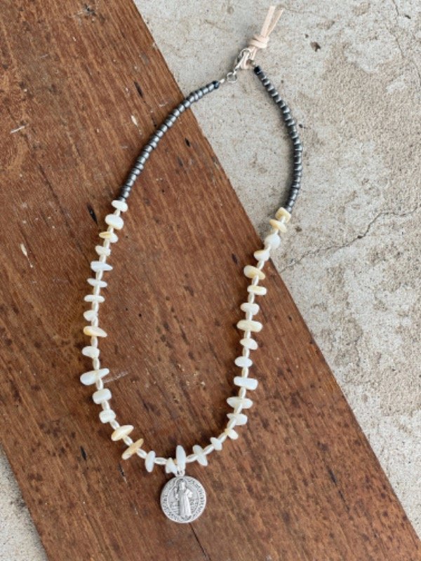 Producto - Collar Medallita San Benito 2