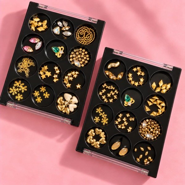 Producto - SET DE DECORACION STRASS APLIQUES DORADOS TENDENCIA - 0