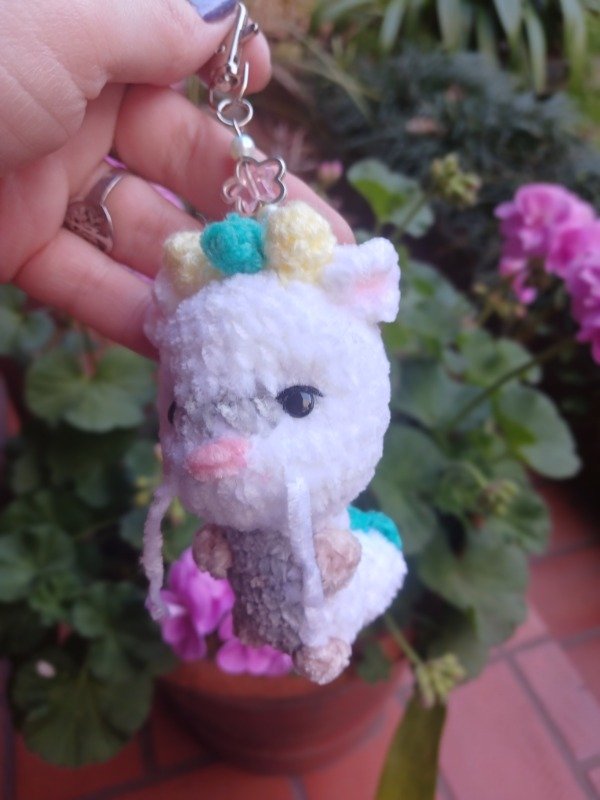 Producto - Haku  llavero chenille - 1