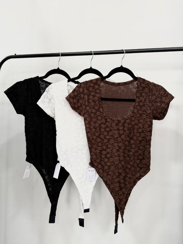 Producto - BODY ENCAJE PRETA