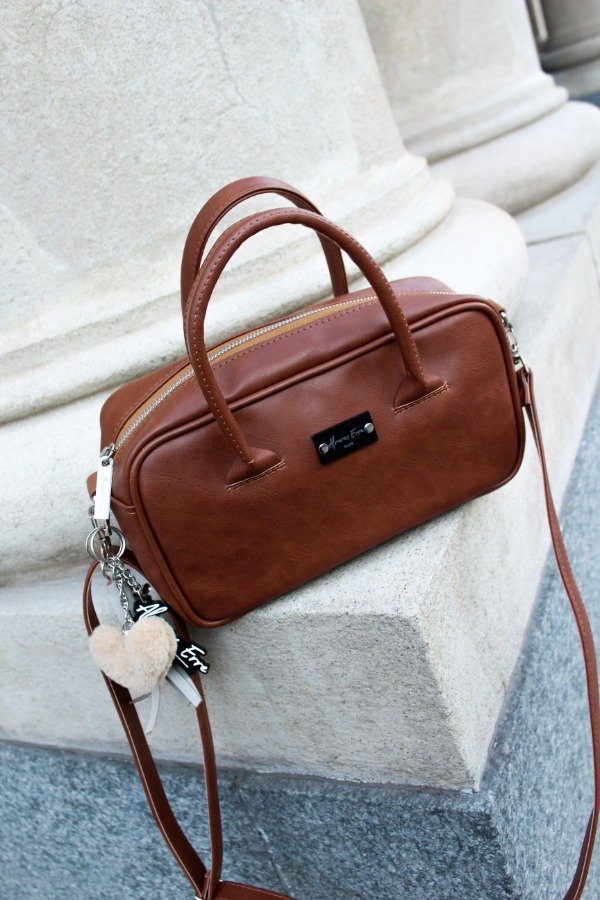 Producto - Cartera Mercedes Suela