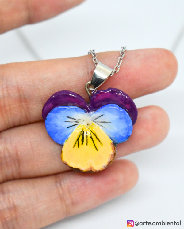 Producto - Collar de Pensamiento o Viola tricolor (Nativa de Europa)