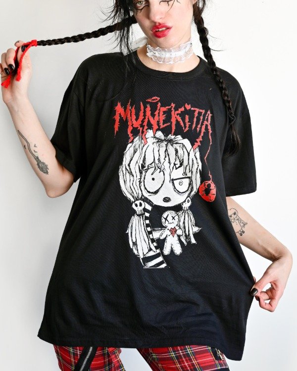 Producto - Remera Muñe Vudú