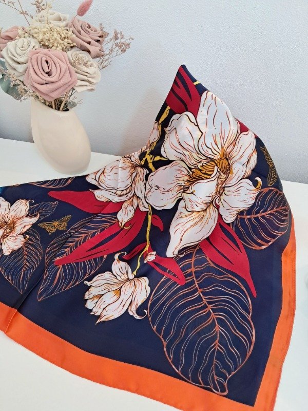 Producto - Pañuelo 70x70cm modelo 9