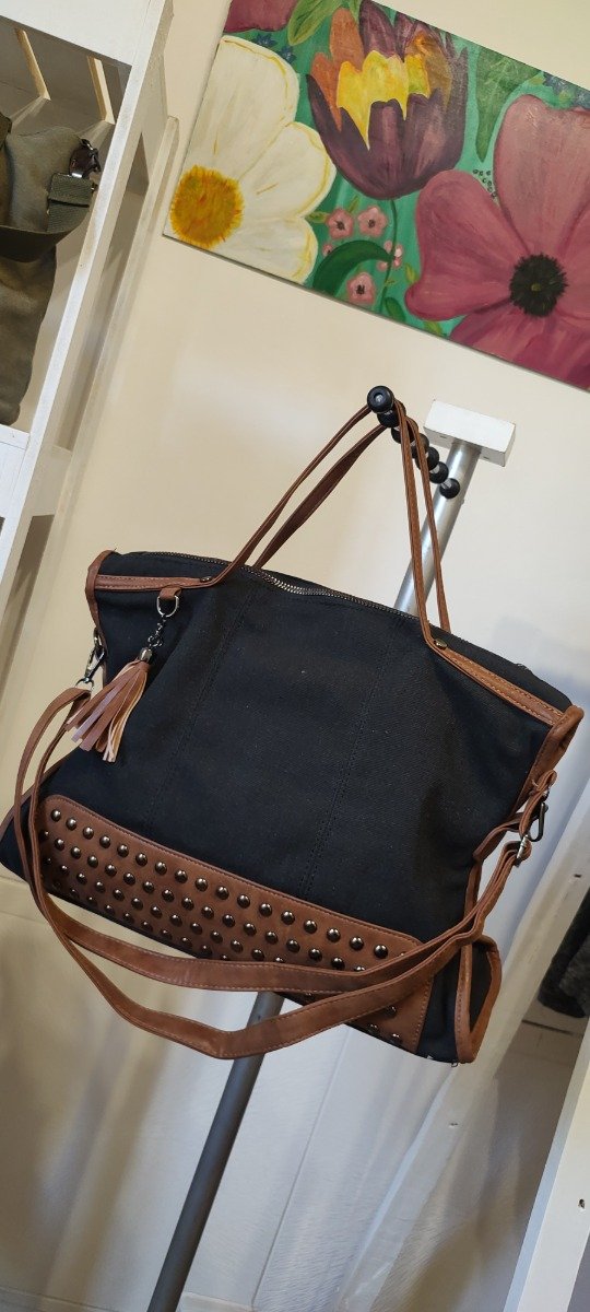 Producto - Bolso negro y marrón