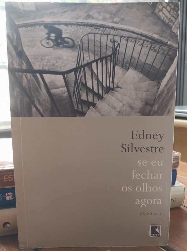 Producto - EDNEY SILVESTRE se eu fechar os olhos agora