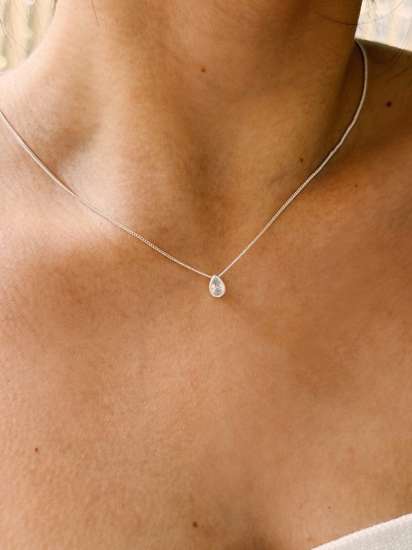 Producto - Conjunto cad. 45cm + dije gota