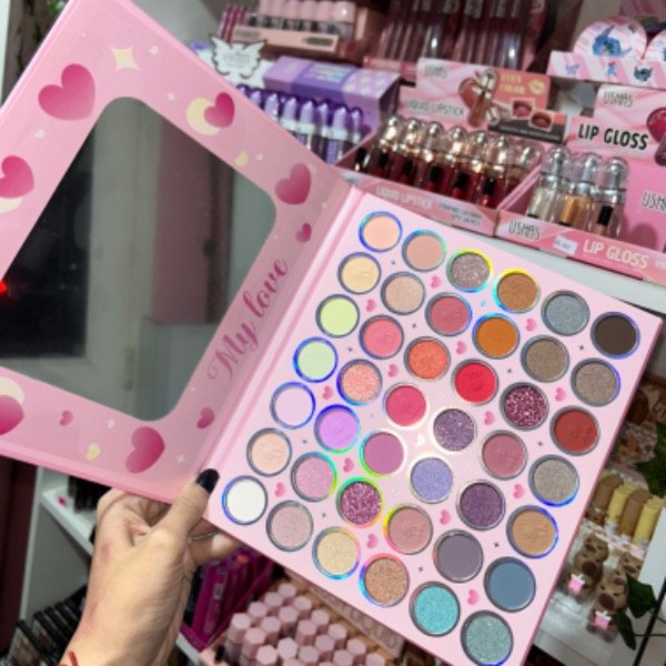 Producto - Paleta sombras STITCH love - (1 unidad)