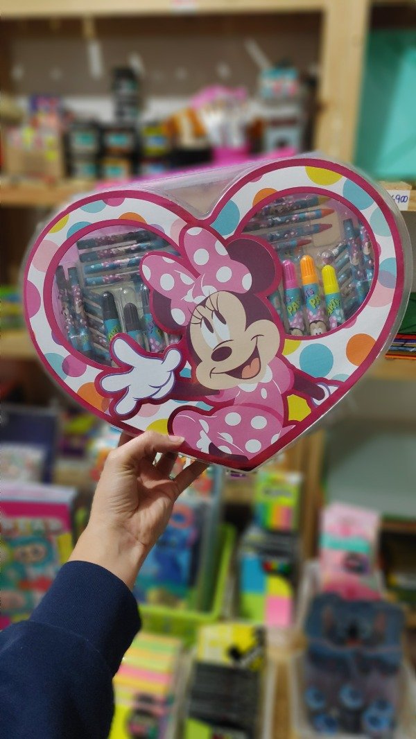 Producto - Kit de Arte Minnie Mouse