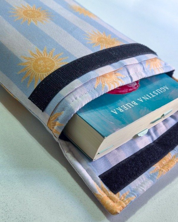 Producto - Funda para libros estándar Sol de Mayo IMPERMEABLE - 0