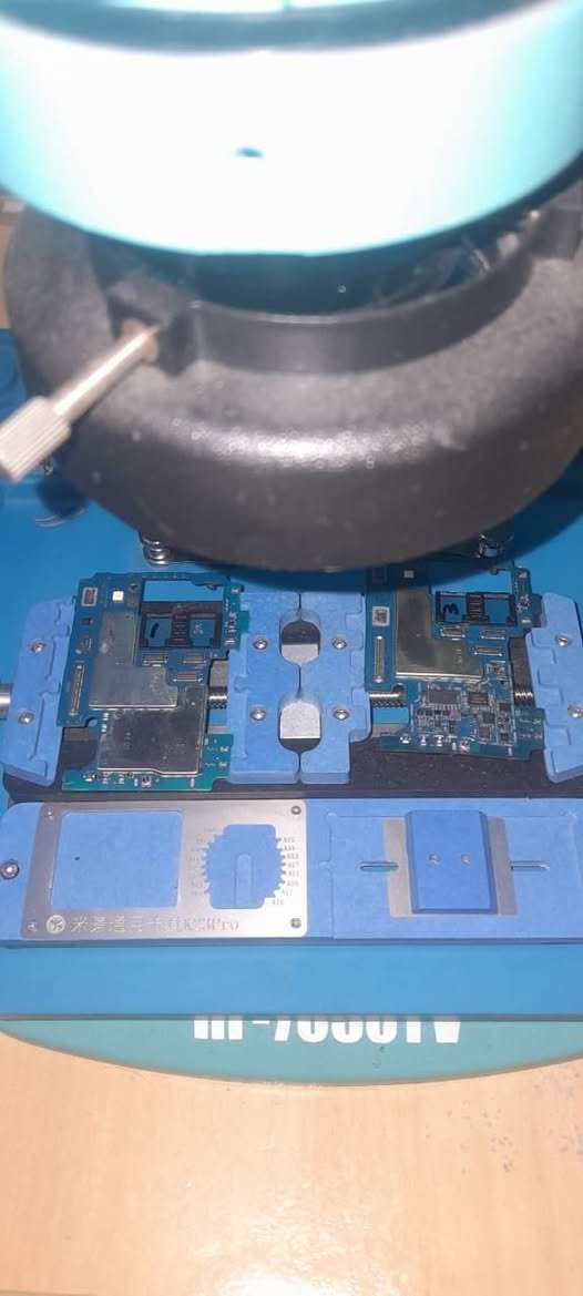 Producto - trabajos de Microelectrónica y Microsoldadudura - 2