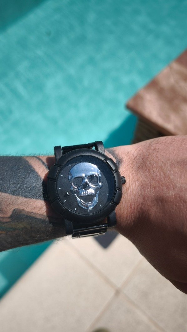 Producto - Reloj Calavera Skull Gris Cuerina
