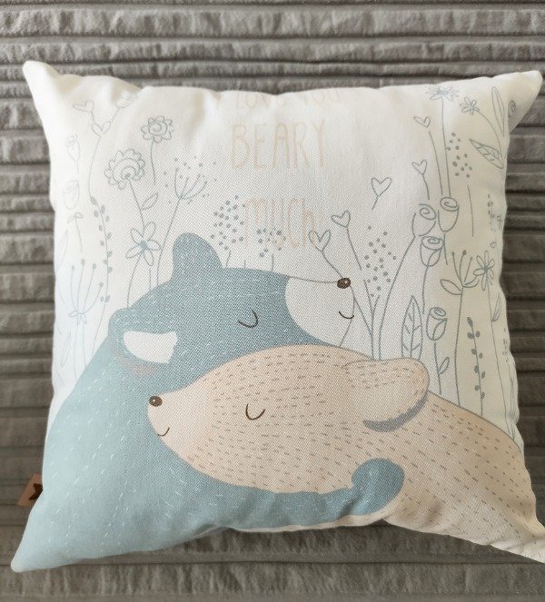 Producto - Almohadon 35 x 35 Abrazo de oso