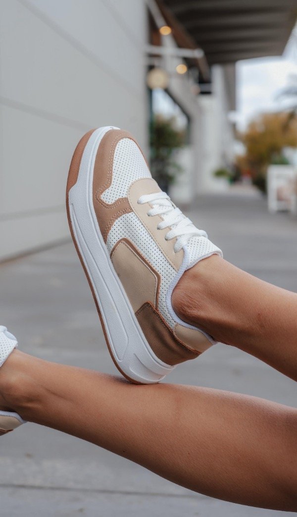 Producto - CLOY SNEAKERS