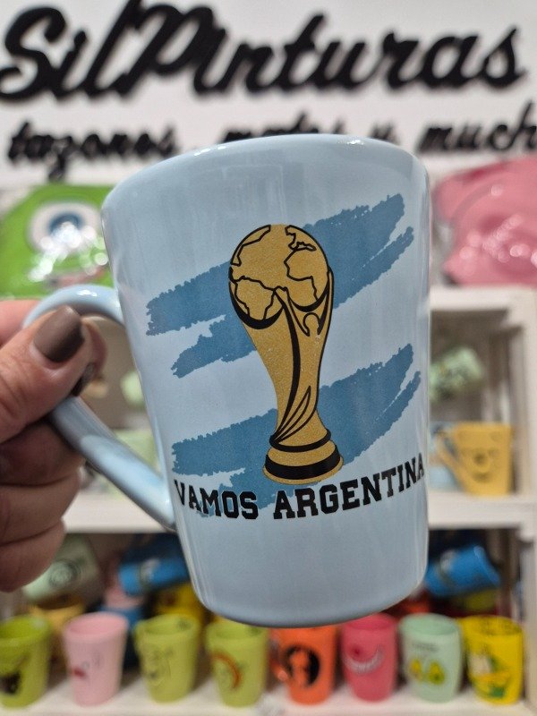 Producto - Taza cónica color copa
