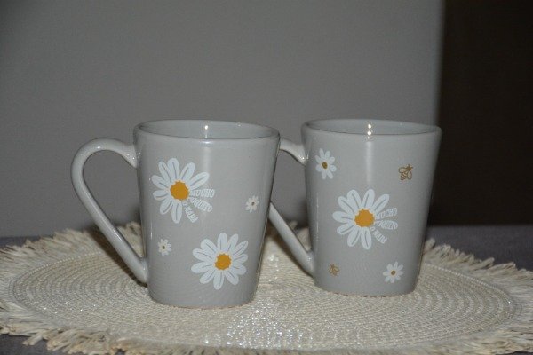 Producto - TAZA CÓNICA GRIS - MARGARITA
