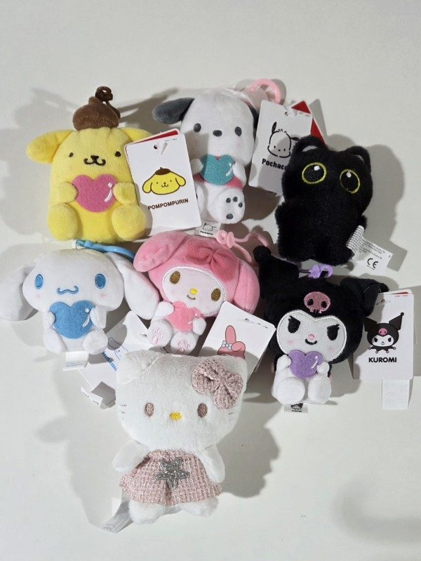 Producto - Llavero de Peluche Sanrio