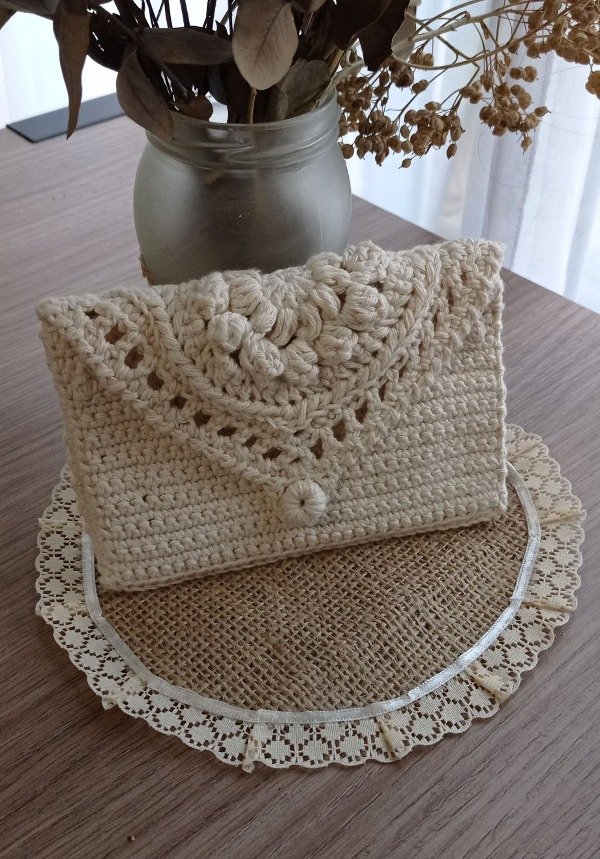 Producto - Billetera Triangle