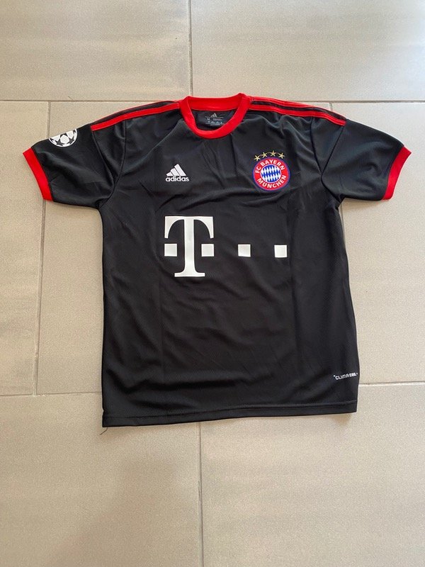 Producto - Bayer Múnich negra muller