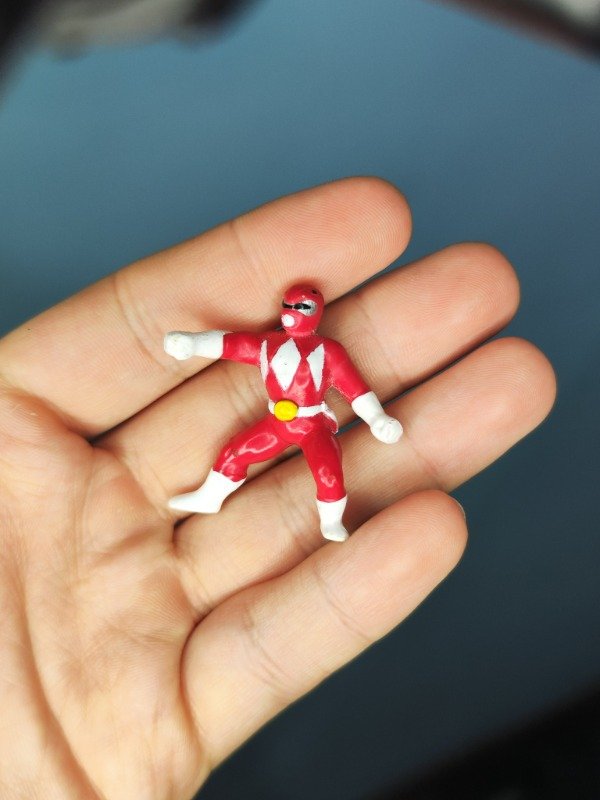 Producto - Red Ranger Mini Figura x1 - Tombola 4 cm España - 2