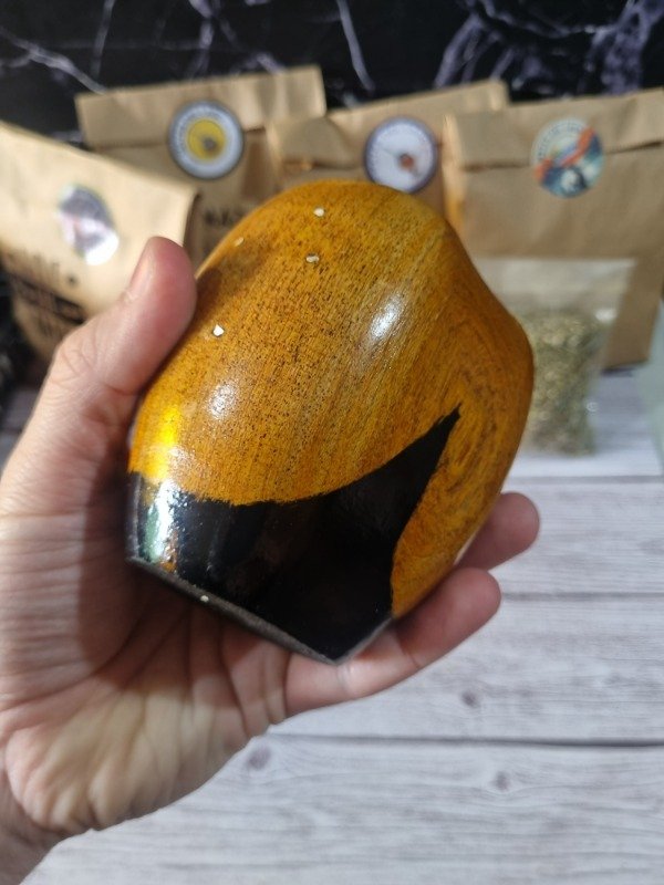 Producto - Mate Ranchero Original de Madera Laqueada. Pintado a Mano en Negro - 5