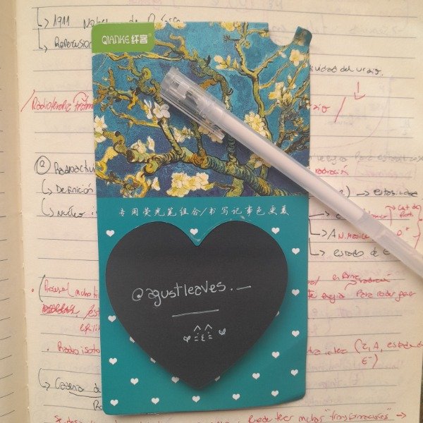 Producto - Notas adhesivas black + lapicera blanca