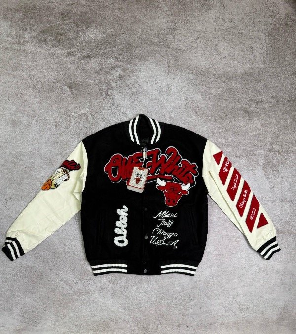 Producto - Chaqueta Universitaria