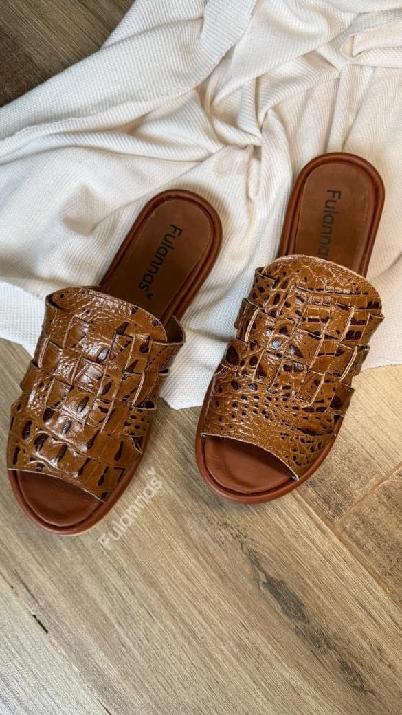 Producto - Chata Cintas croco marron