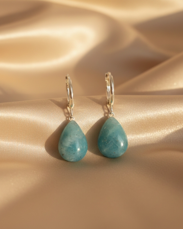 Producto - Aros de Cuarzo Azul Paraíba - Calma, Comunicación y Equilibrio Emocional