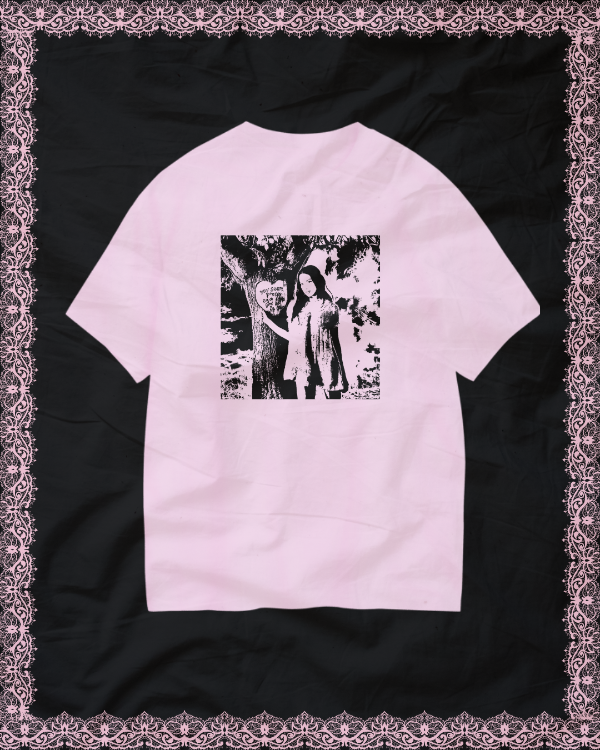 Producto - Remera you seem pretty sad for a girl so in love 4