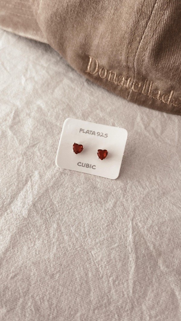 Producto - Aros Corazon Cubic Rojo Plata 925