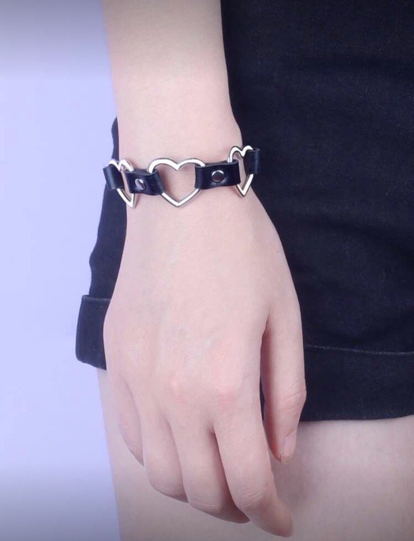 Producto - Pulsera corazones