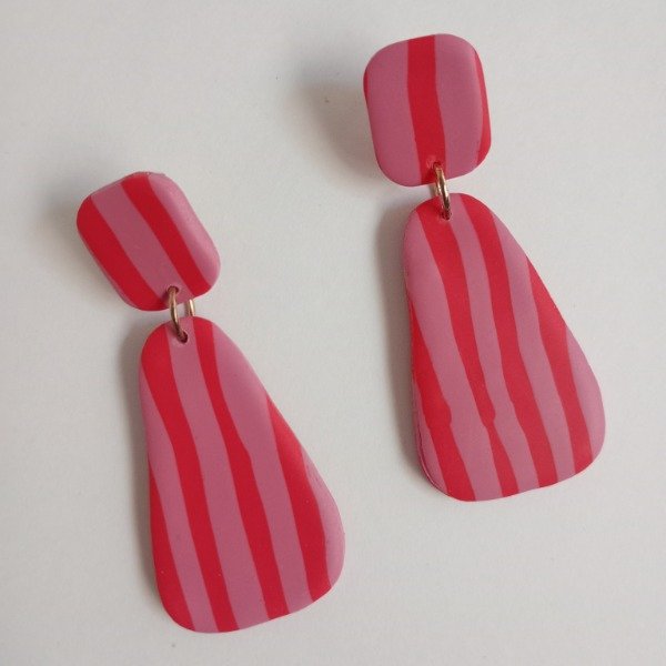 Producto - Triángulos rayados