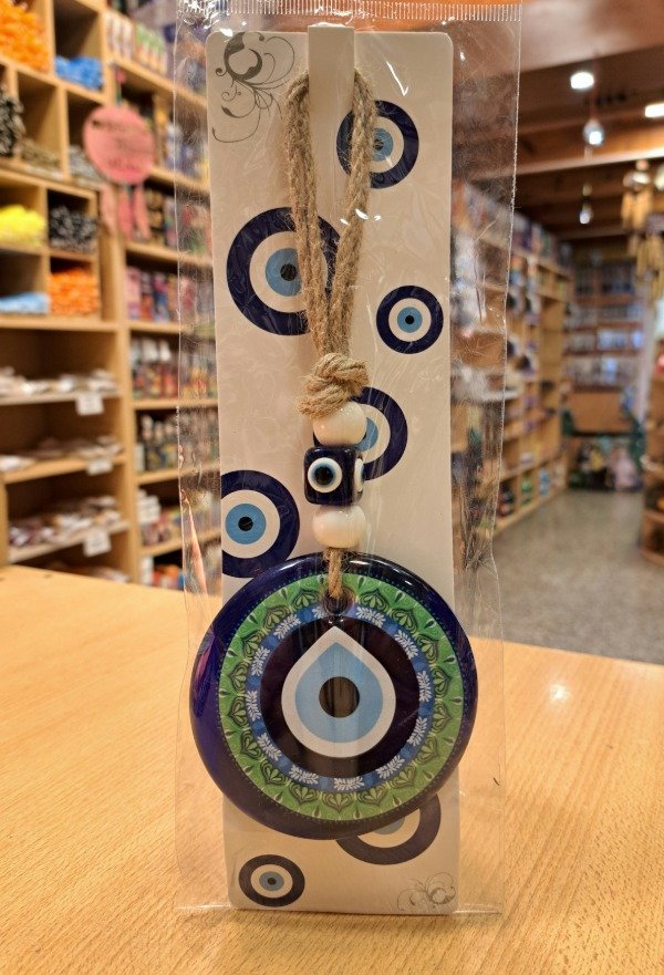 Producto - Colgante de vidrio Ojo Turco N 3 con hilo yute mediano 23 cm x 8 cm diametro