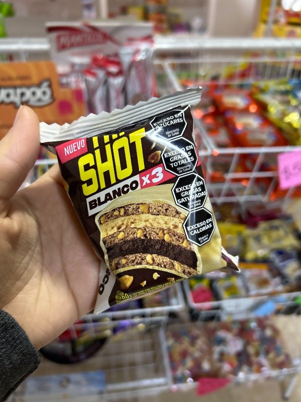 Producto - ALFAJOR TRISHOT BLANCO