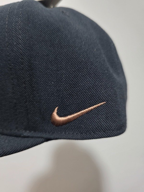 Snapback Francia national team total black Nike pro one size 2026 — imagen 4