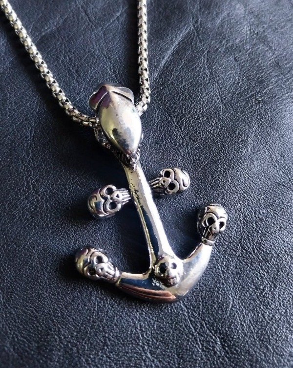Producto - Collar Ancla Calaveras