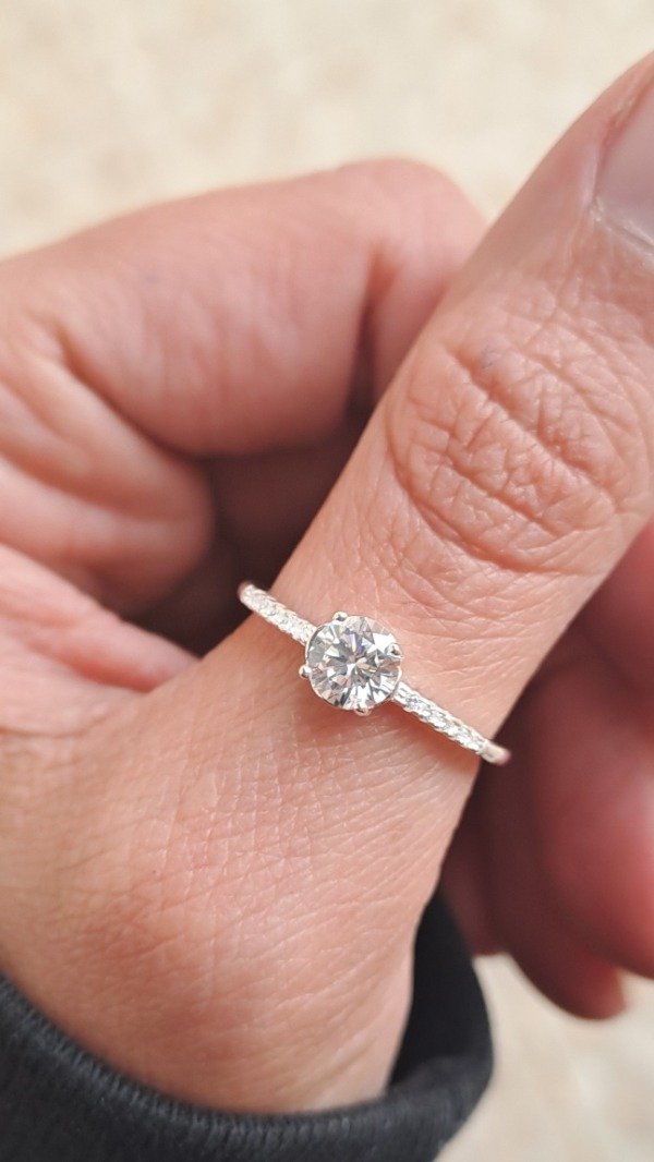 Producto - Anillo de Plata Micropave con Circon 5mm