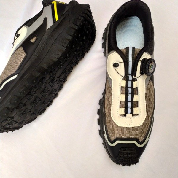 Producto - Zapatillas importadas (Nueva)  t.43