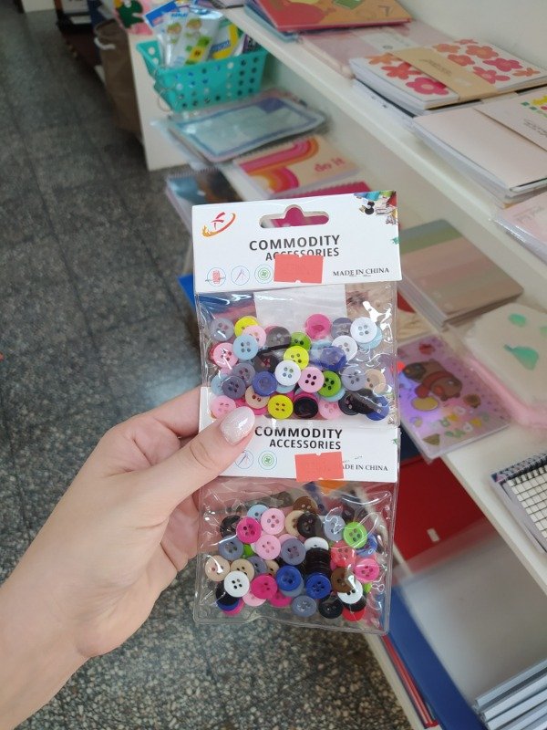 Producto - Bolsita de botones pequeños