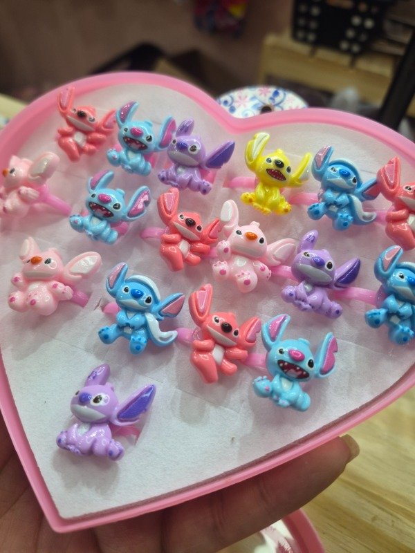 Producto - Anillos Corazón Personajes x 17