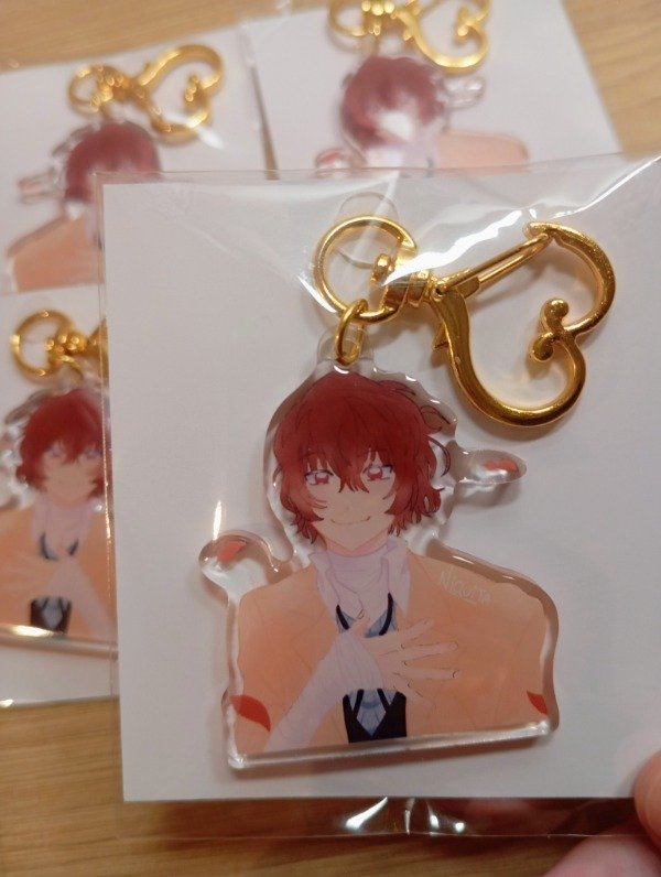 Producto - Osamu Dazai Otoño - Keychain