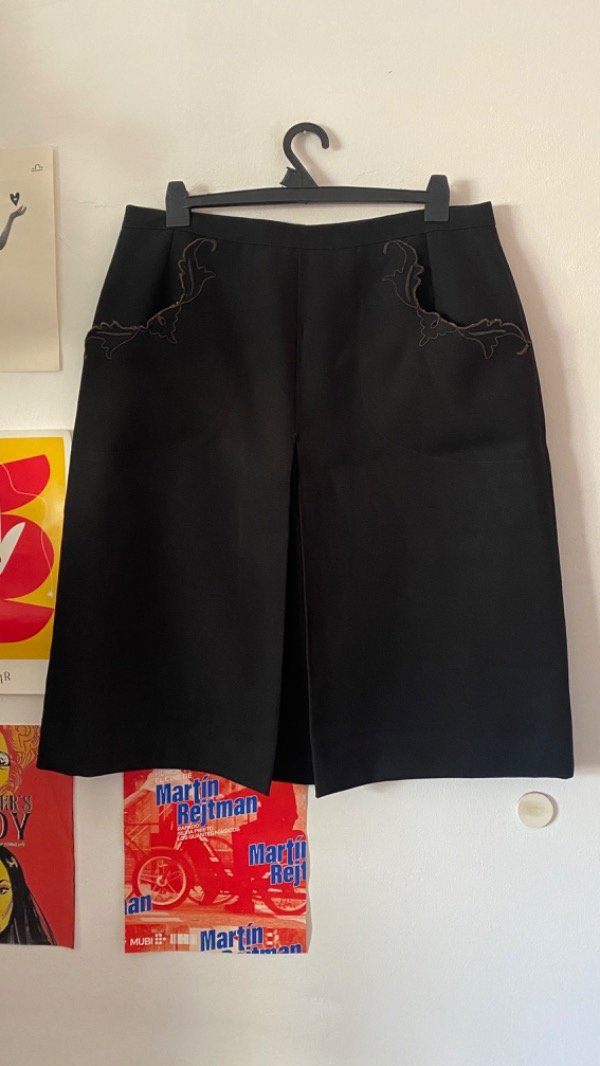Falda delicate