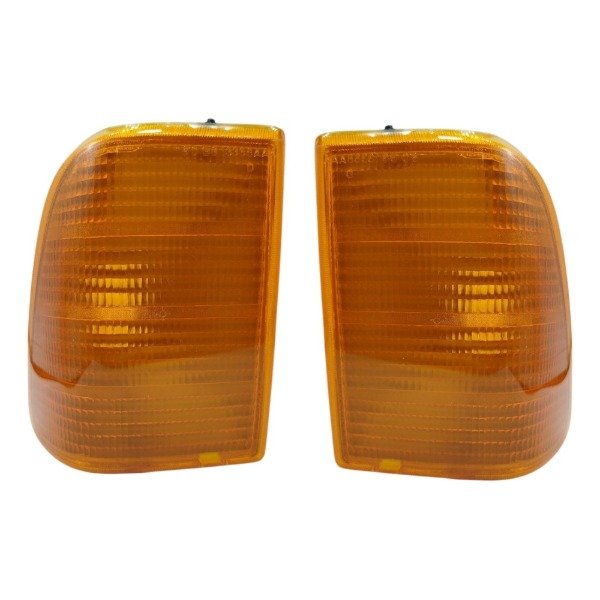 Producto - Par de Faros Delanteros de Giro Taunus 1981 A 1984 [P11]