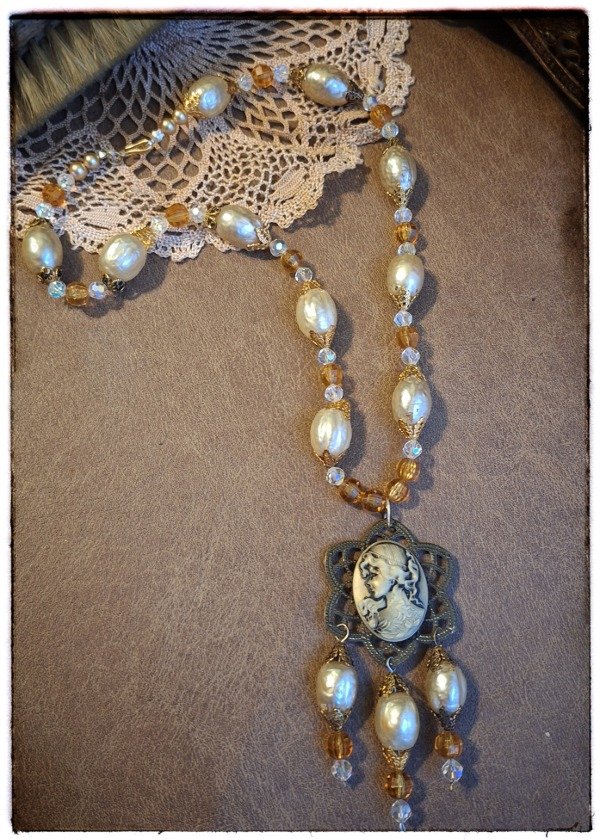 Producto - Collar y pulsera de Perlas y cuentas