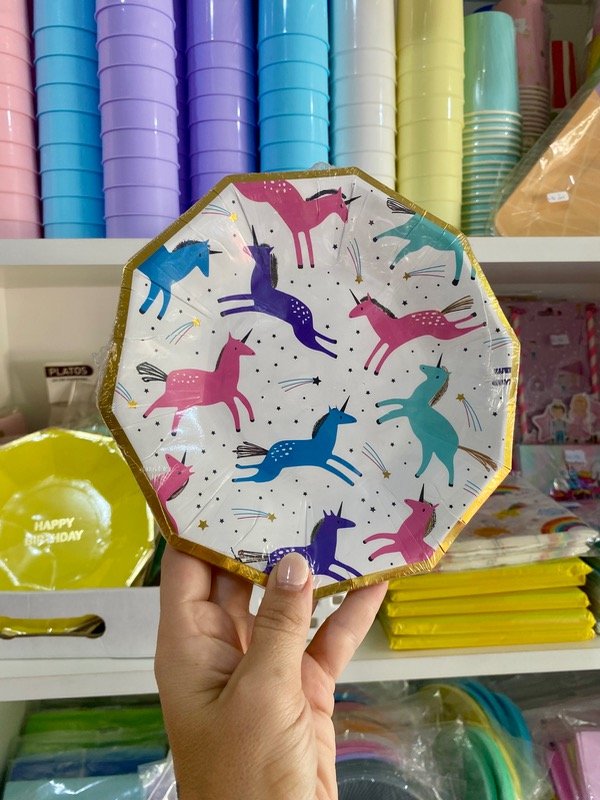 Producto - PLATOS LOVE UNICORNIO X 10 UNID
