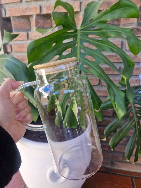 Producto - Jarra de vidrio y bamboo 1lts